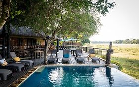 Umkumbe Safari Lodge Riverside